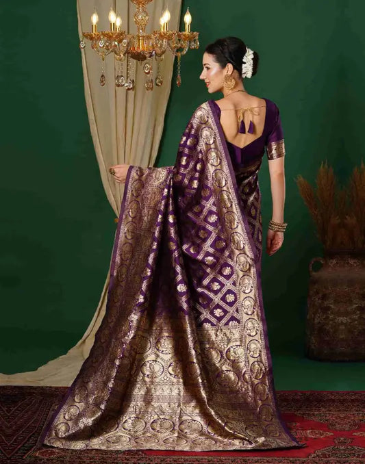 Jacquard Saree Royal Heritage Collection Jacquard Saree โ Design A370