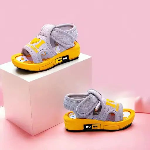 Kids Shiny Indoor Outdoor Sandals with Whistle Sound Chu-Chu Musical Comfortable Footwear